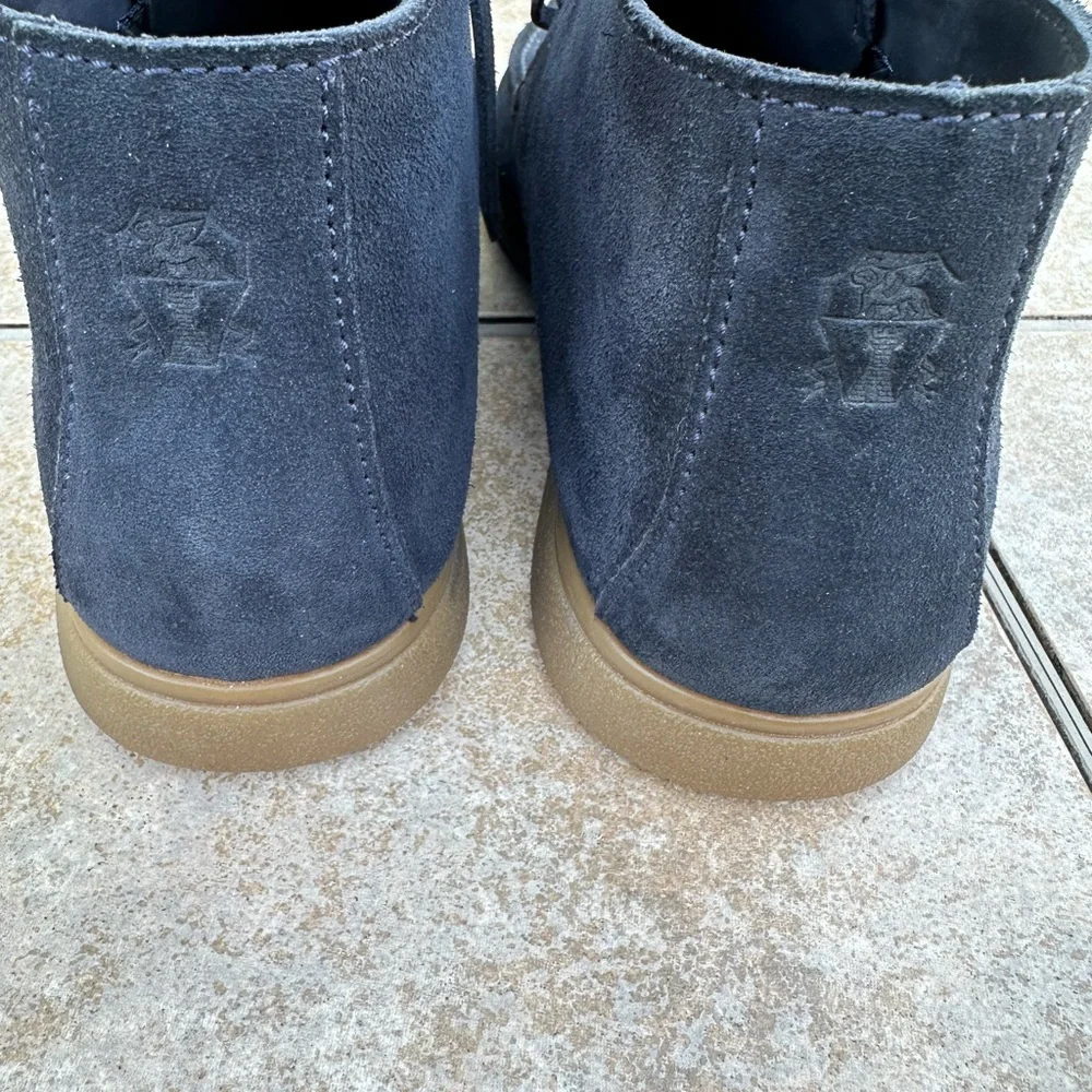Brunello Cucinelli Navy Suede Chukka Boots with Tan Sole